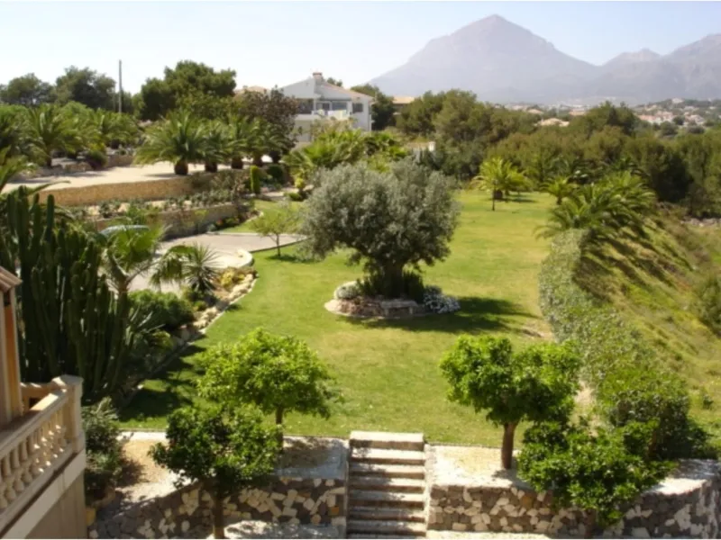 Truly Magnificent Property with Stunning Views