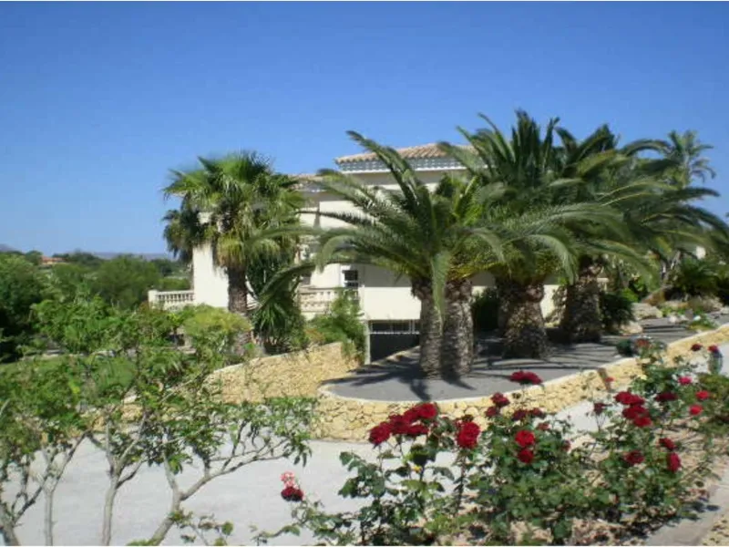Truly Magnificent Property with Stunning Views