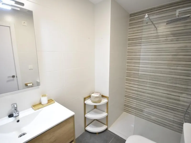 WITH TOURIST LICENSE. 3 BEDROOMS. 2 BATHROOMS. COMMUNAL SWIMMING POOL. BEACH 800 M