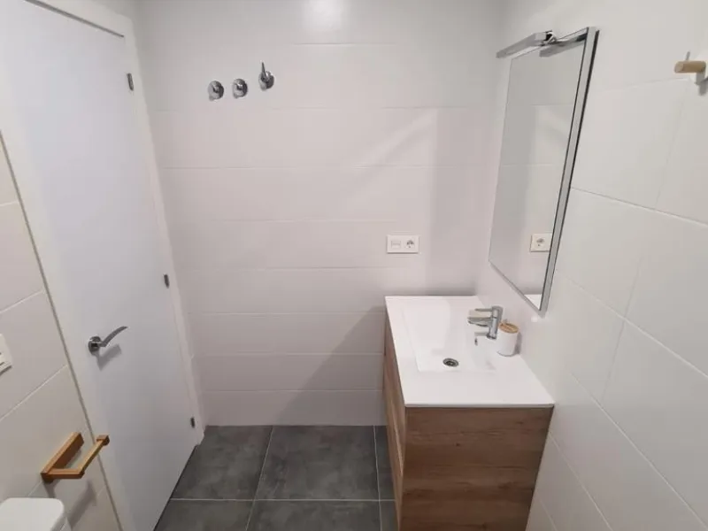 WITH TOURIST LICENSE. 3 BEDROOMS. 2 BATHROOMS. COMMUNAL SWIMMING POOL. BEACH 800 M