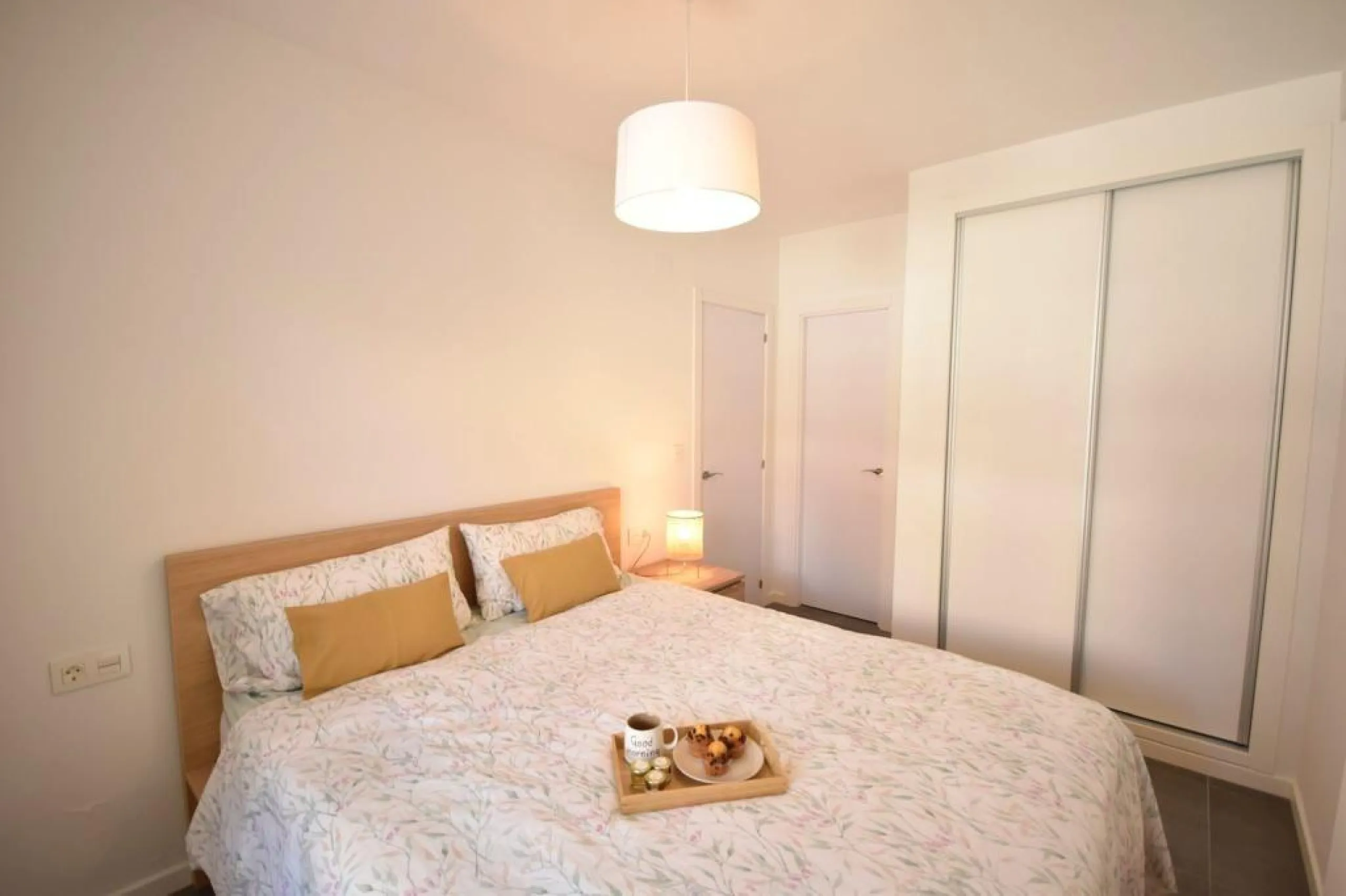WITH TOURIST LICENSE. 3 BEDROOMS. 2 BATHROOMS. COMMUNAL SWIMMING POOL. BEACH 800 M