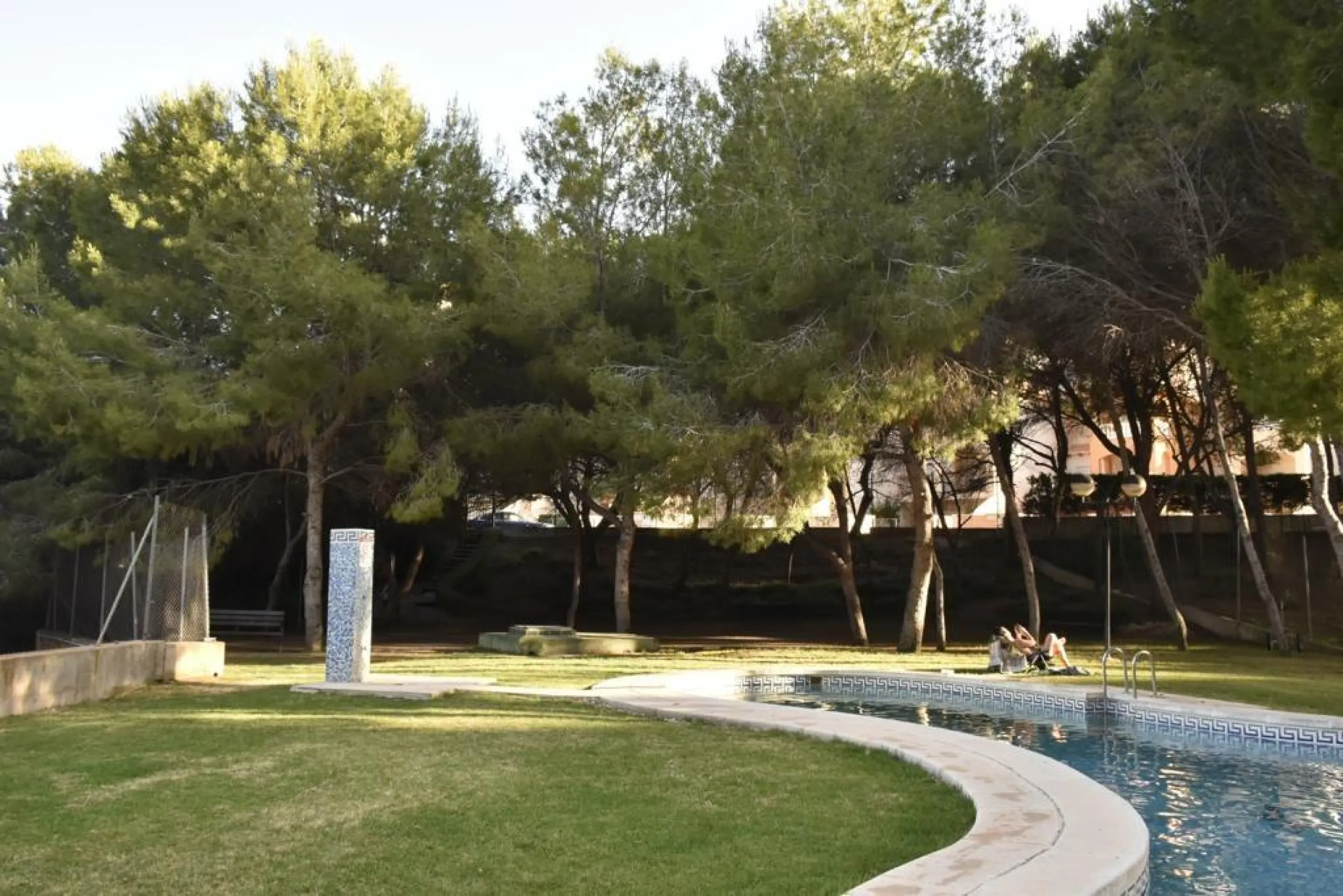 WITH TOURIST LICENSE. 3 BEDROOMS. 2 BATHROOMS. COMMUNAL SWIMMING POOL. BEACH 800 M