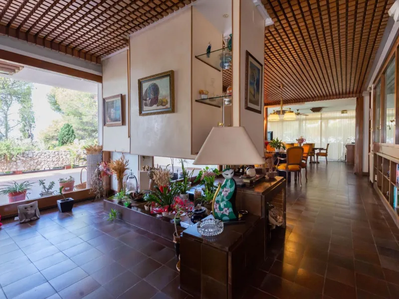 Exclusive sea-view villa in Bellamar, Castelldefels