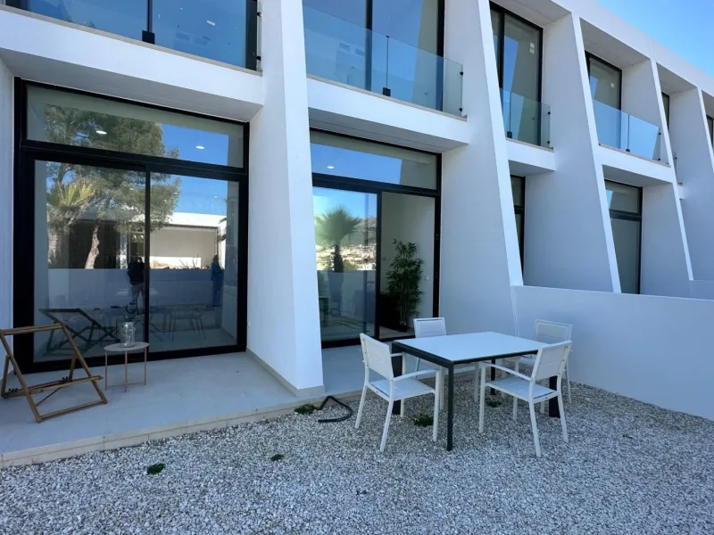 Newly built semi-detached single-family homes