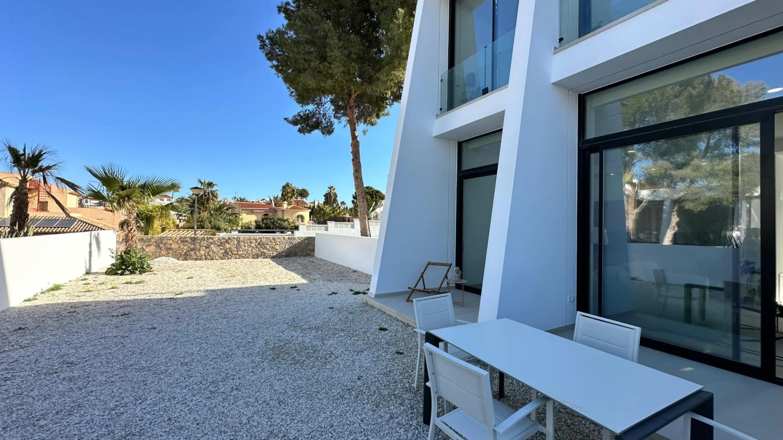 Newly built semi-detached single-family homes