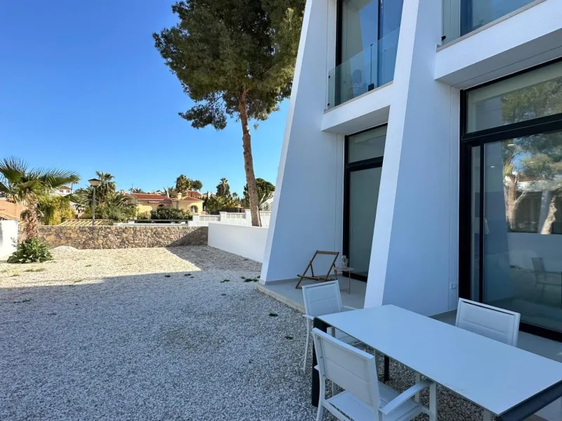 Newly built semi-detached single-family homes