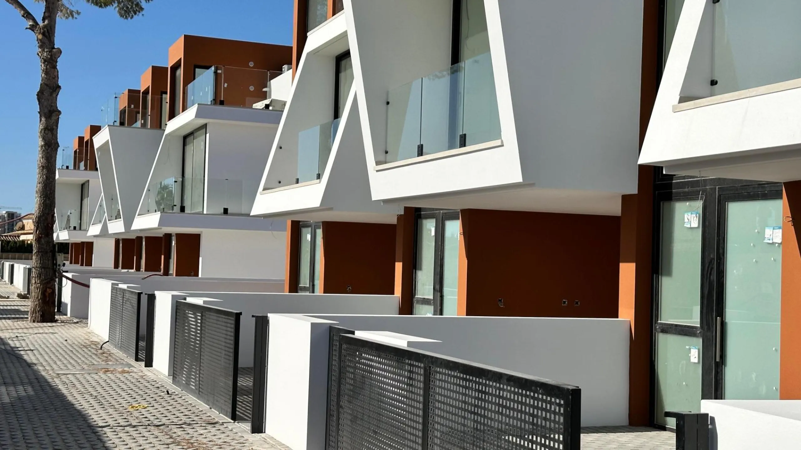 Newly built semi-detached single-family homes