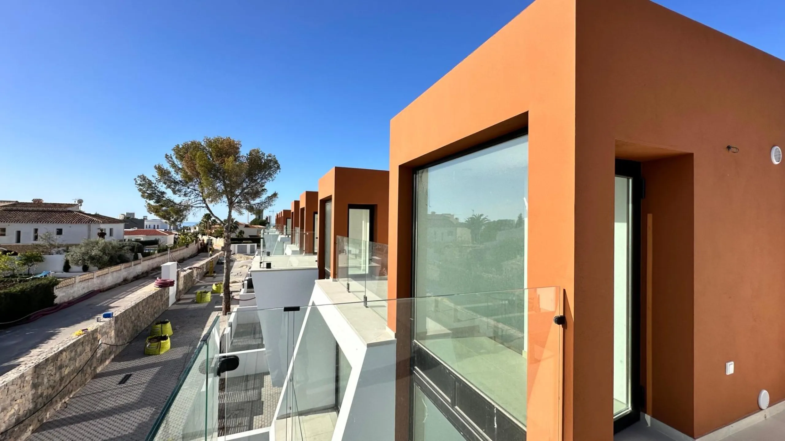 Newly built semi-detached single-family homes