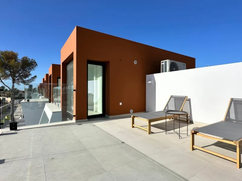 Newly built semi-detached single-family homes