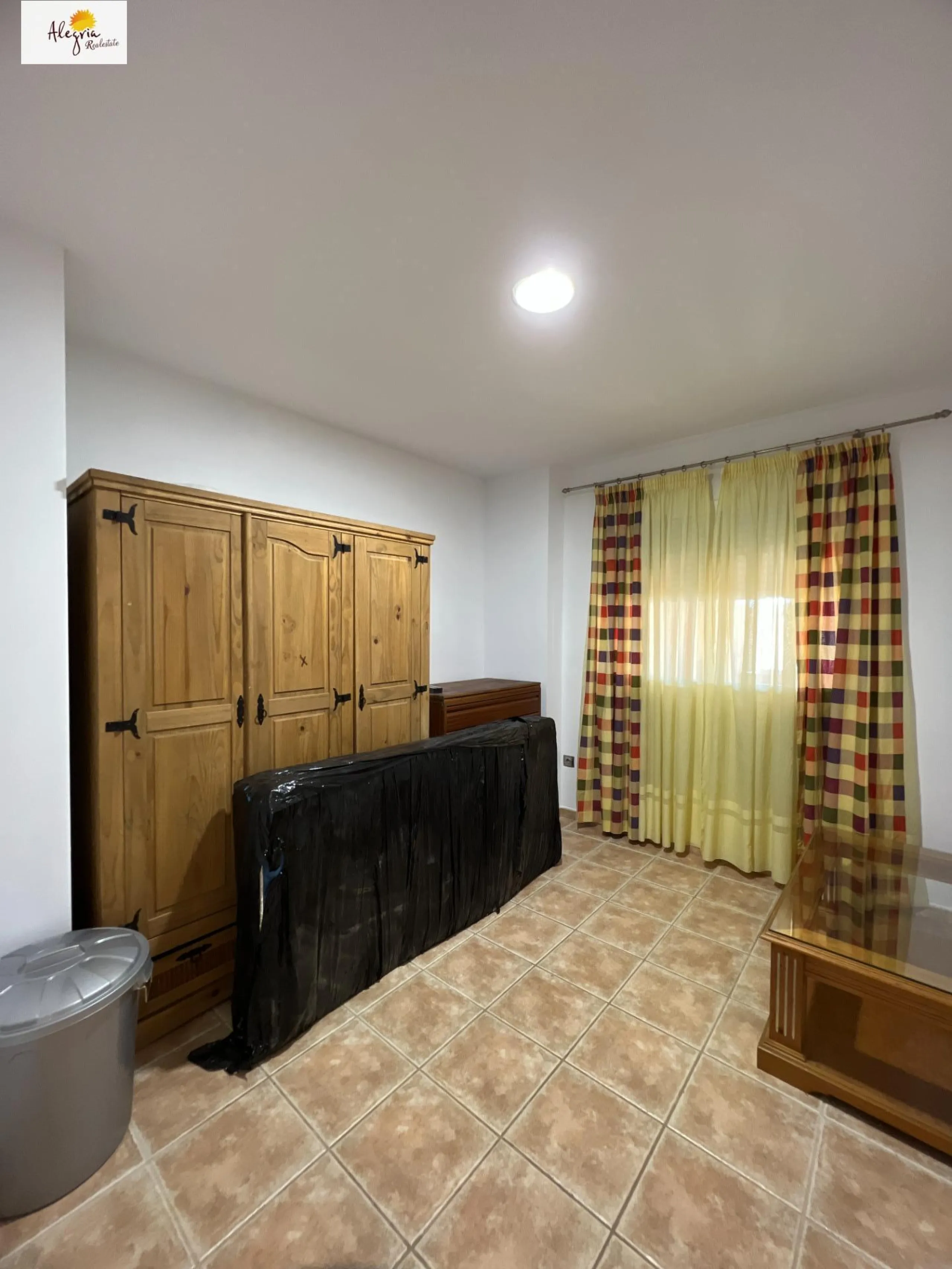PERFECTO CHALET EN EL BOSQUE DE CHIVA