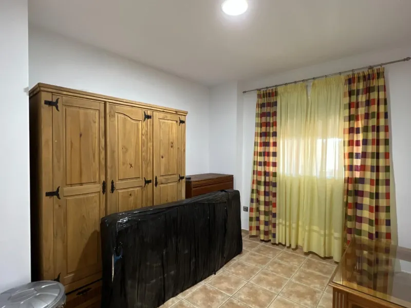 PERFECTO CHALET EN EL BOSQUE DE CHIVA