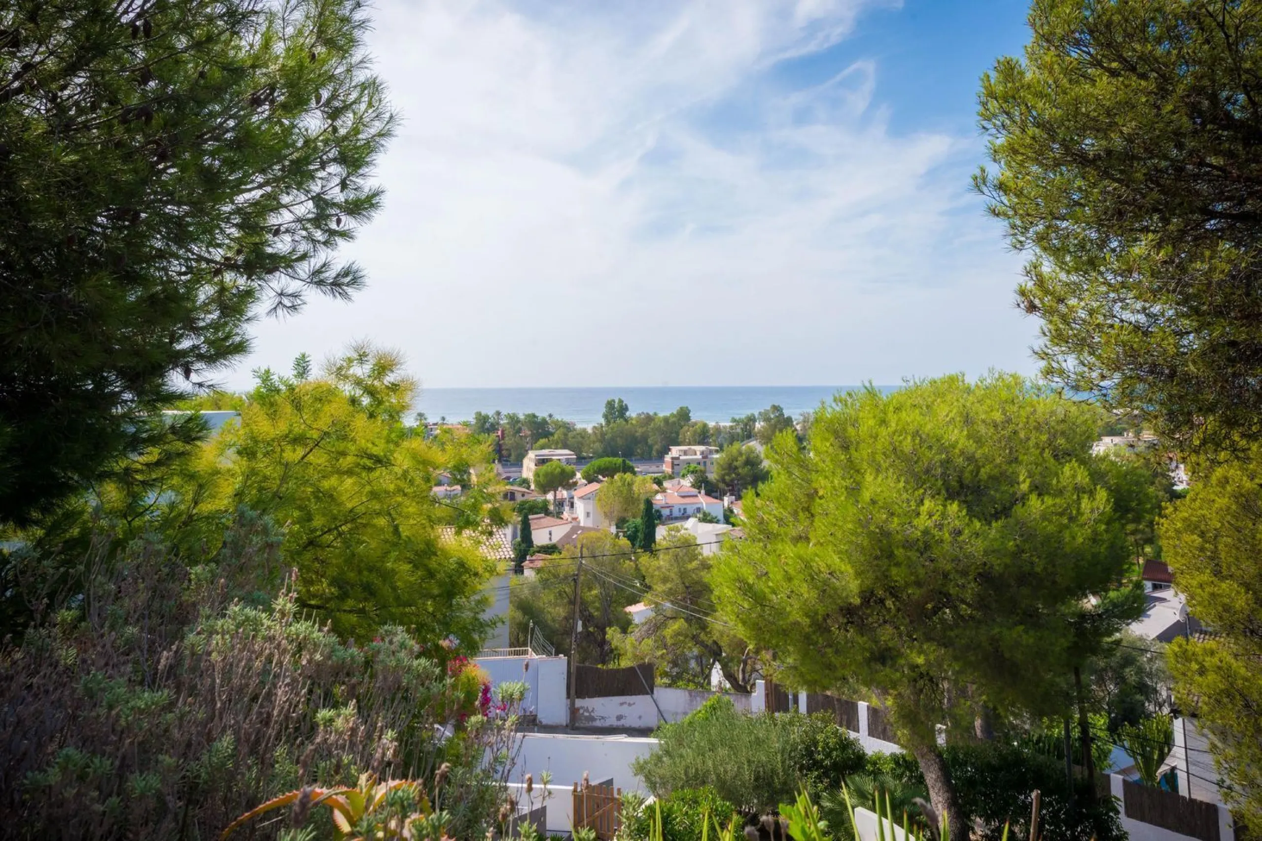 Villa exclusiva y con vistas al mar en Bellamar, Castelldefels