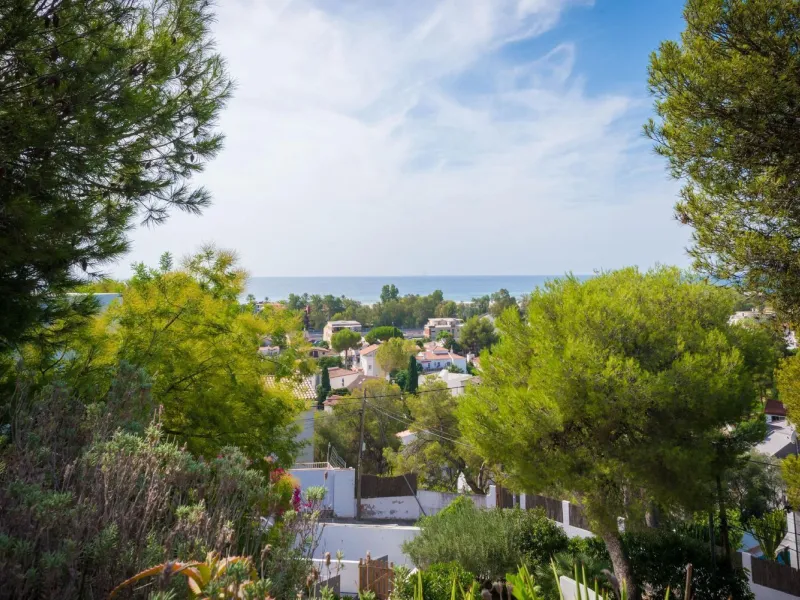 Villa exclusiva y con vistas al mar en Bellamar, Castelldefels