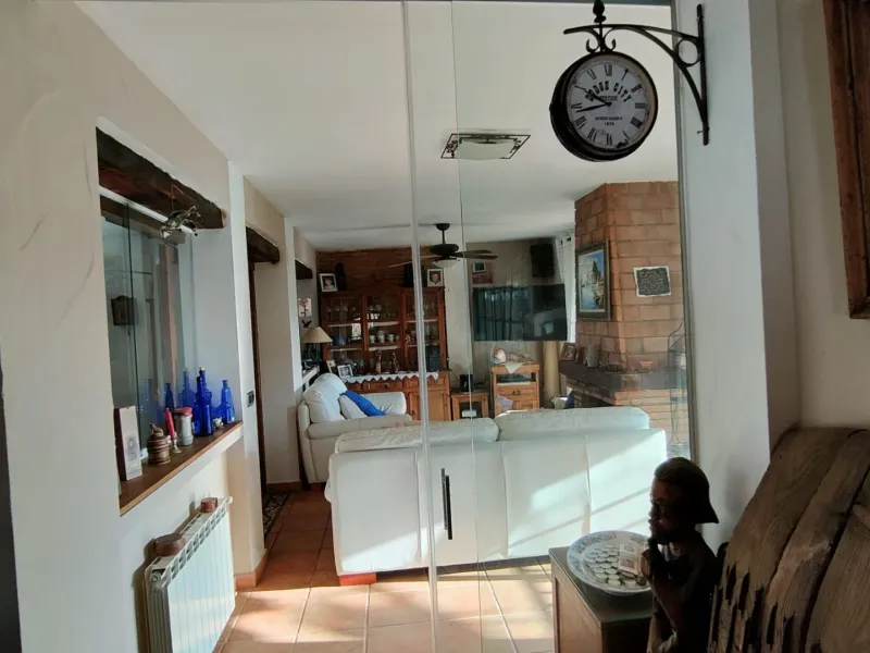 DETACHED VILLA, SPACIOUS WITH PRIVACY IN A NATURAL ENVIRONMENT IN LA NUCIA