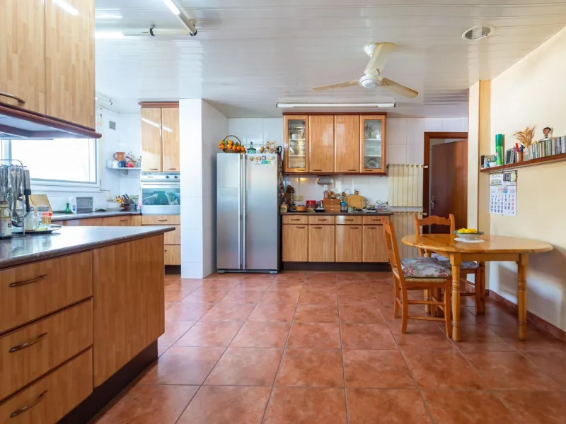 Villa exclusiva y con vistas al mar en Bellamar, Castelldefels