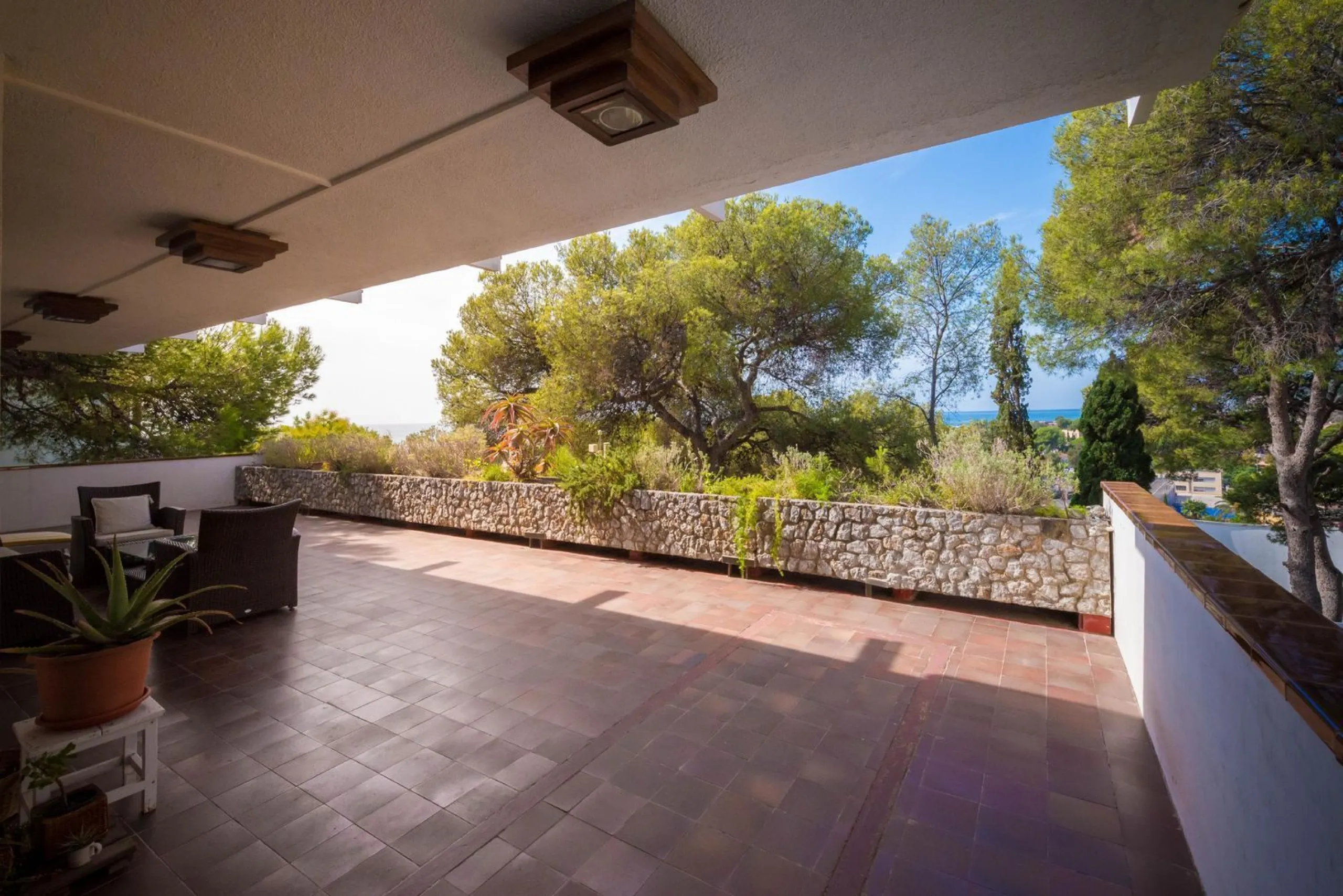 Villa exclusiva y con vistas al mar en Bellamar, Castelldefels