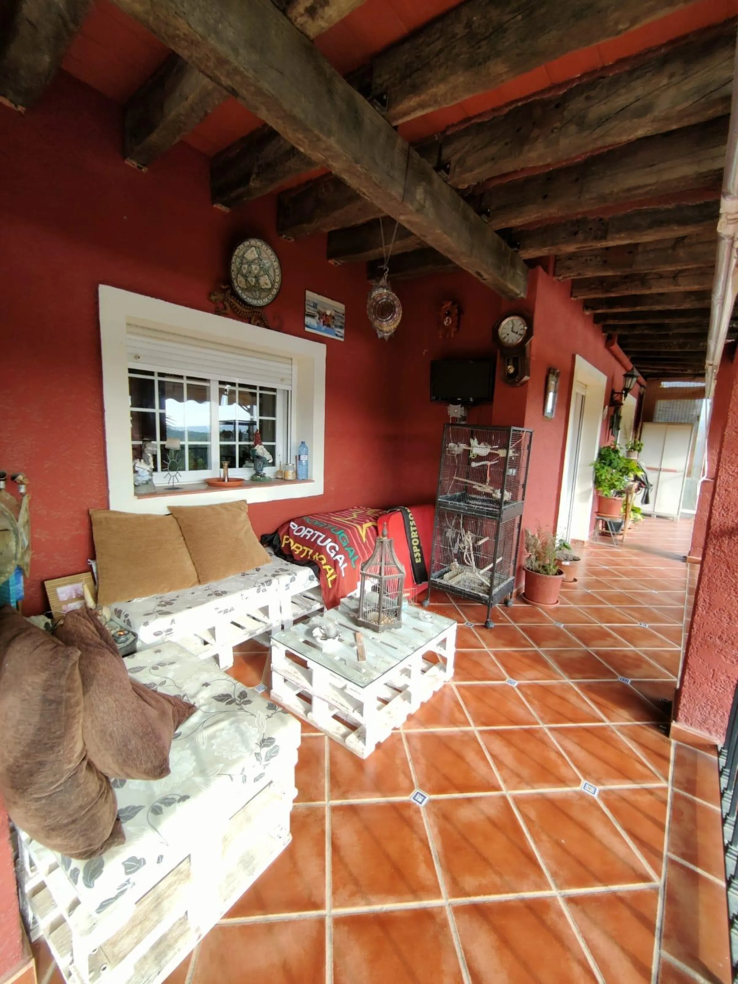 DETACHED VILLA, SPACIOUS WITH PRIVACY IN A NATURAL ENVIRONMENT IN LA NUCIA