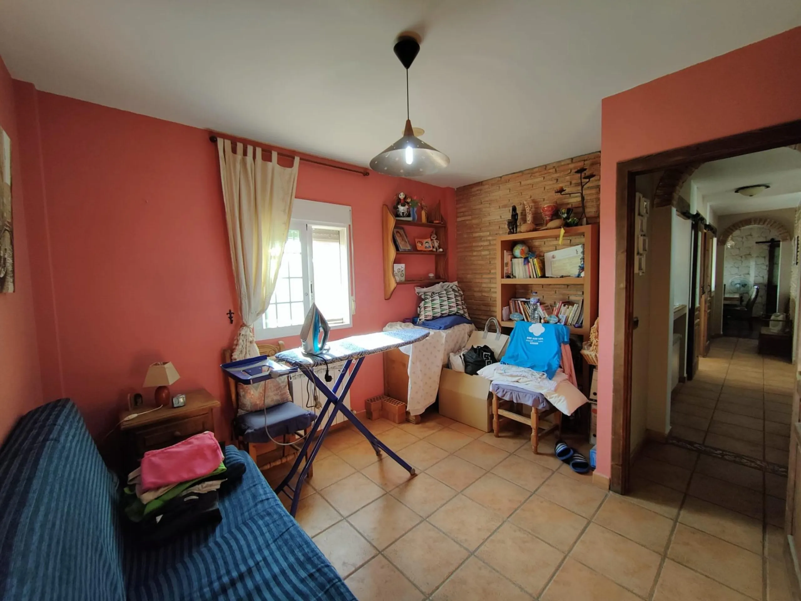 DETACHED VILLA, SPACIOUS WITH PRIVACY IN A NATURAL ENVIRONMENT IN LA NUCIA