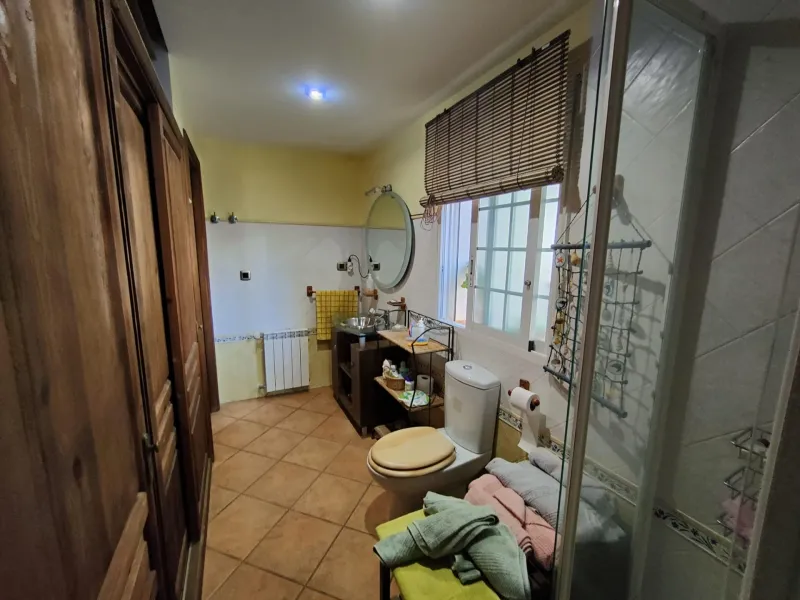 DETACHED VILLA, SPACIOUS WITH PRIVACY IN A NATURAL ENVIRONMENT IN LA NUCIA