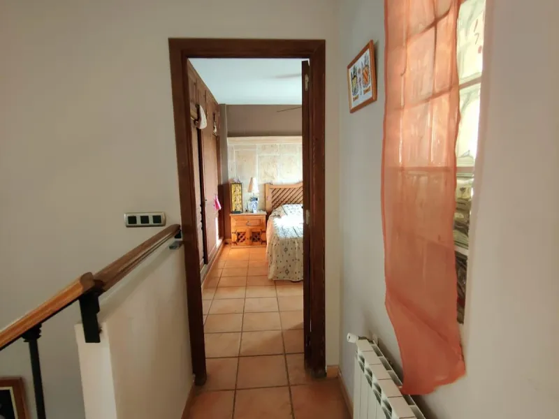DETACHED VILLA, SPACIOUS WITH PRIVACY IN A NATURAL ENVIRONMENT IN LA NUCIA