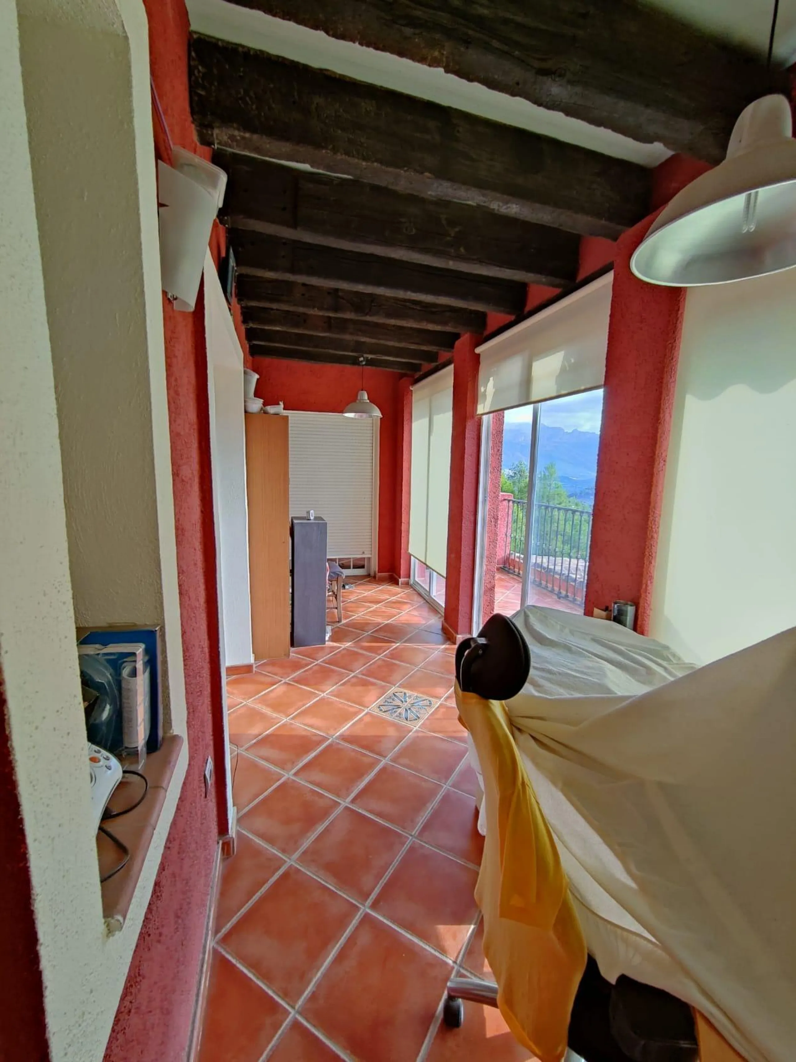 DETACHED VILLA, SPACIOUS WITH PRIVACY IN A NATURAL ENVIRONMENT IN LA NUCIA