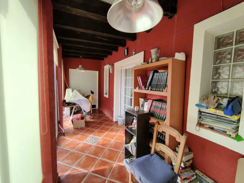 DETACHED VILLA, SPACIOUS WITH PRIVACY IN A NATURAL ENVIRONMENT IN LA NUCIA
