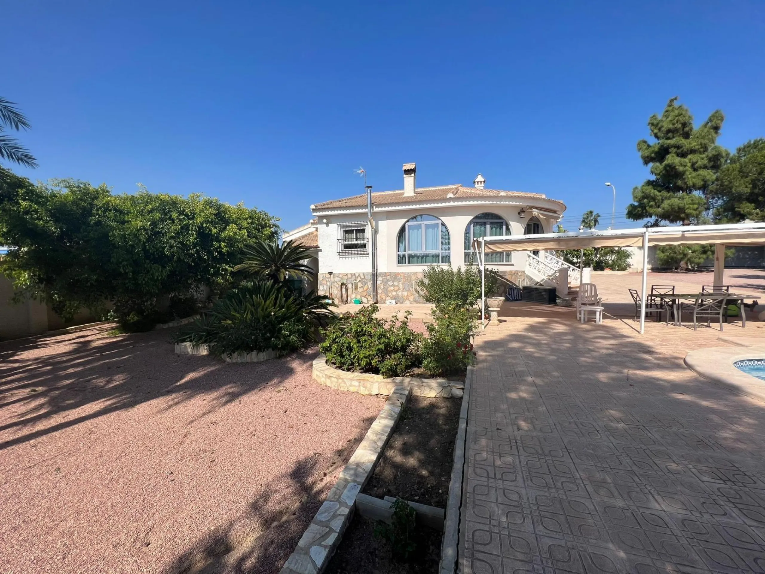 Espectacular Villa en Ciudad Quesada zona Rojales con piscina propia y vistas despejadas