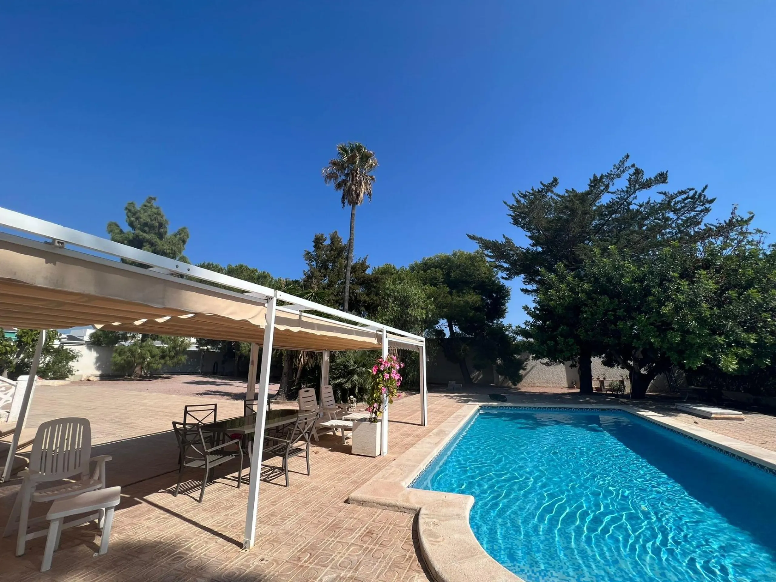 Espectacular Villa en Ciudad Quesada zona Rojales con piscina propia y vistas despejadas