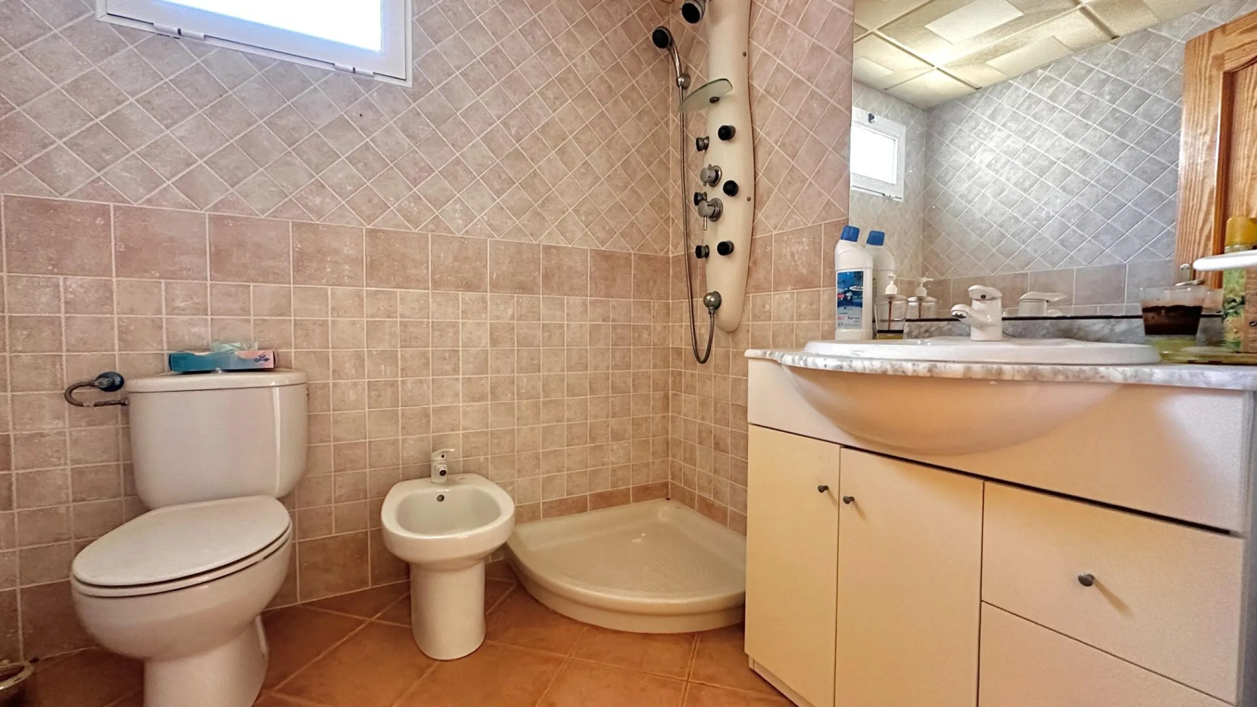 "Villa with Panoramic Views and Great Potential in Altea Hills"
