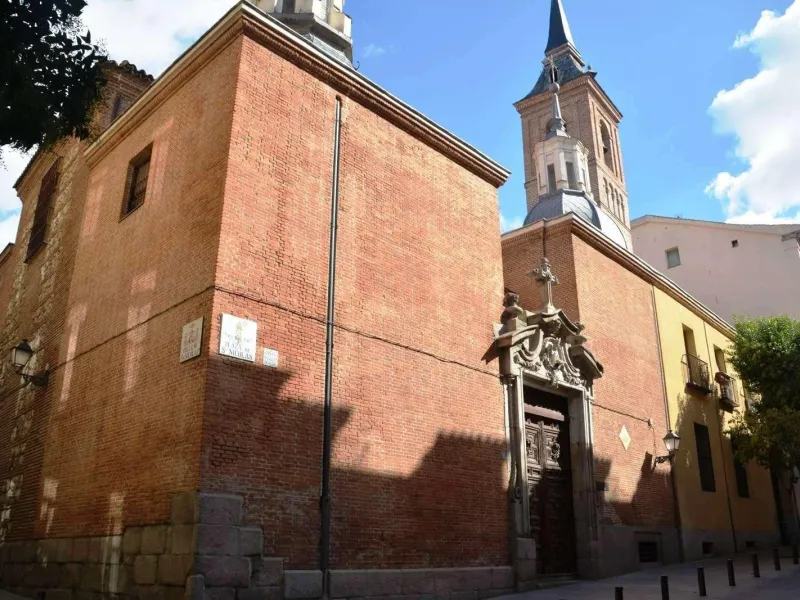 INCREDIBLE INVESTMENT OPPORTUNITY IN THE CENTER OF MADRID