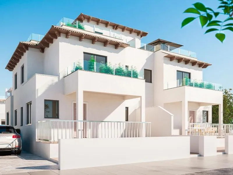 Nuevas viviendas unifamiliares con piscina privada