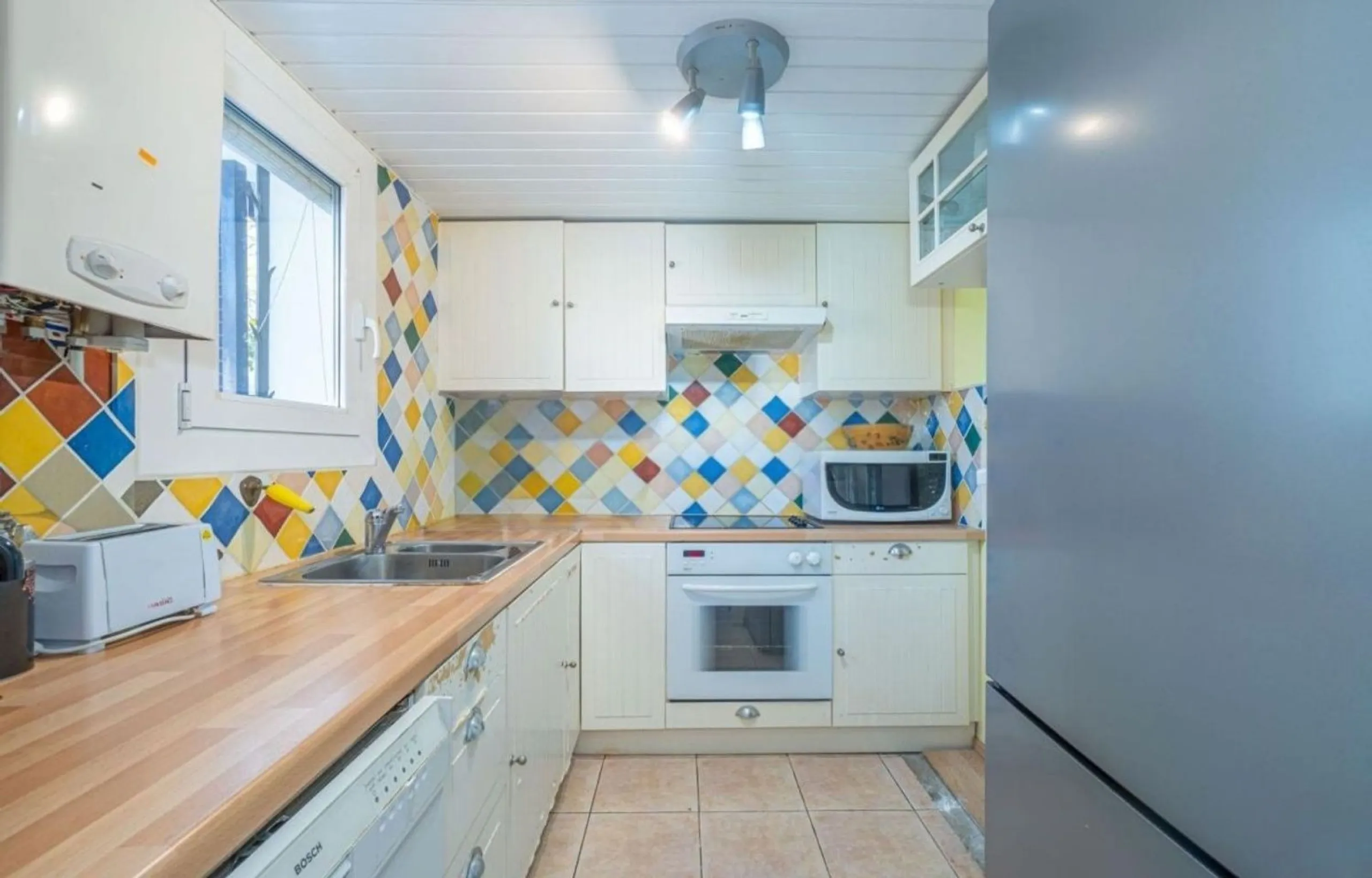 Exclusive Fisherman’s House with Private Mooring and 4 Bedrooms in Empuriabrava