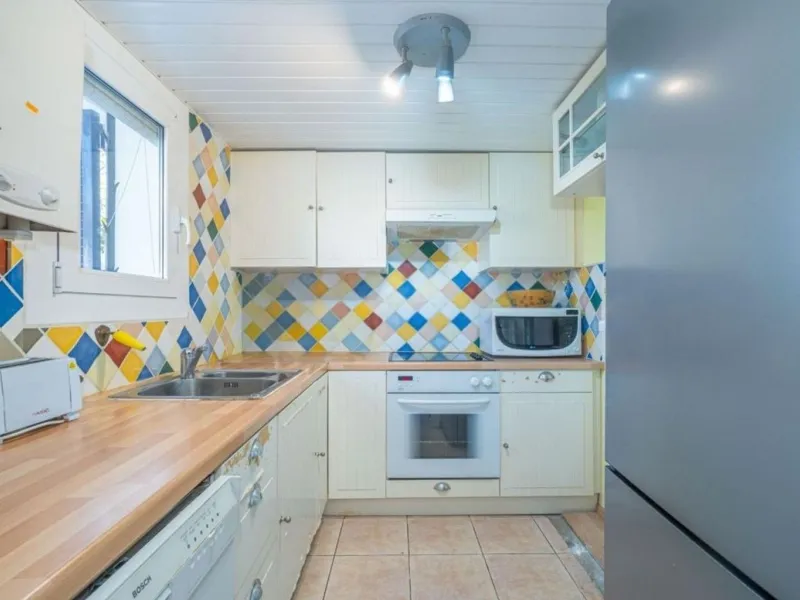 Exclusive Fisherman’s House with Private Mooring and 4 Bedrooms in Empuriabrava