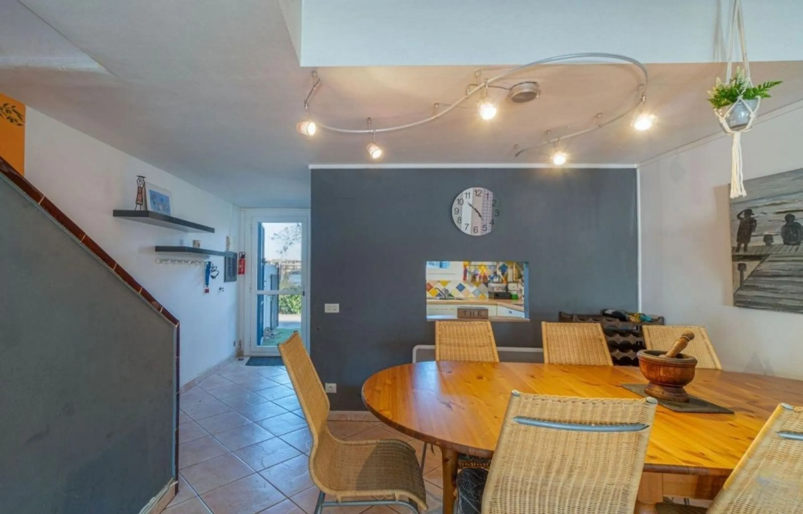 Exclusive Fisherman’s House with Private Mooring and 4 Bedrooms in Empuriabrava