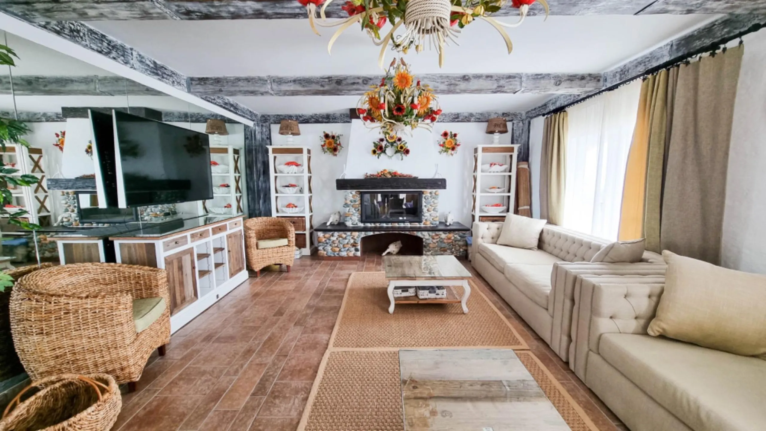 Luxury villa for a large family in Moraira