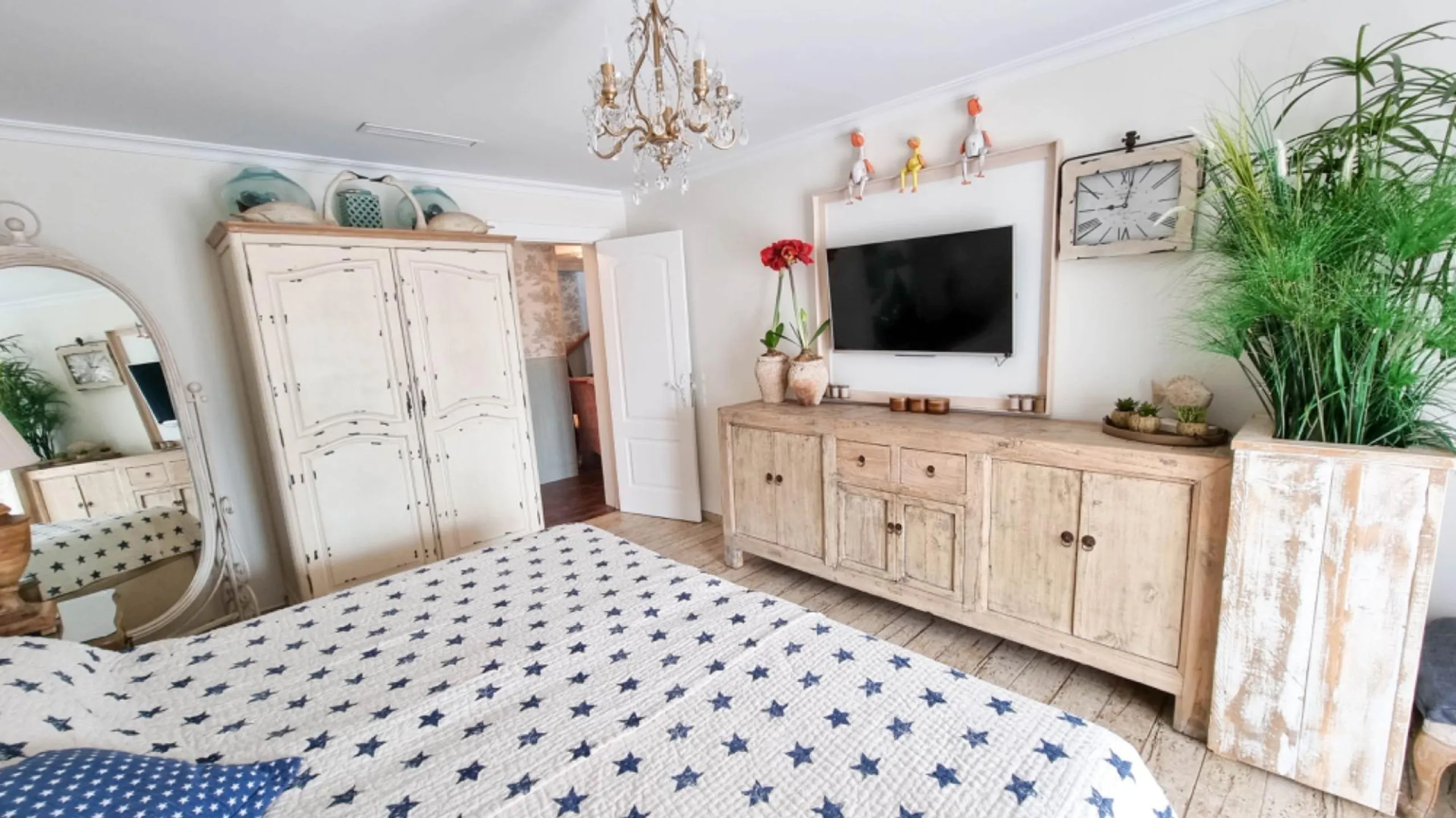 Luxury villa for a large family in Moraira