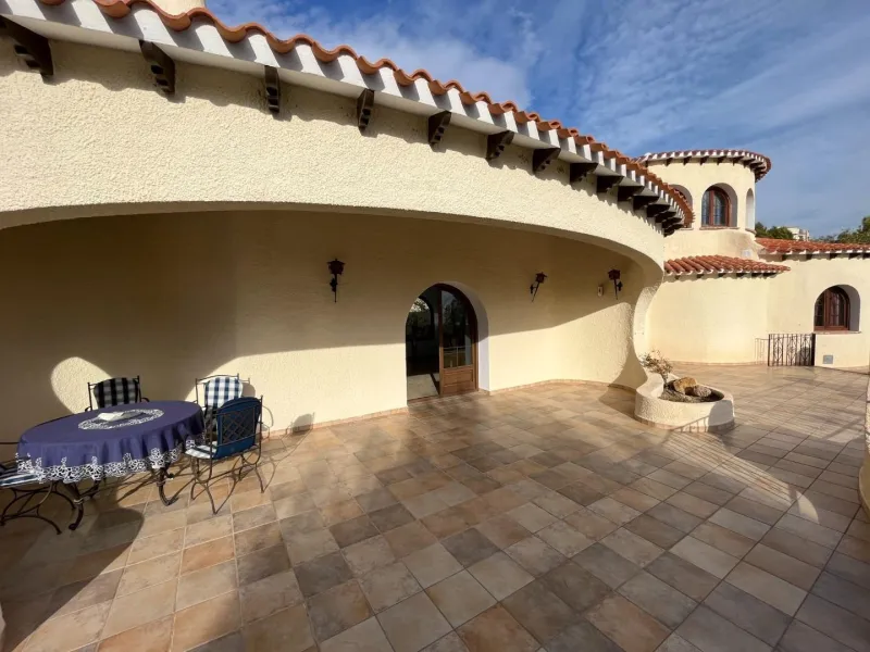 Mediterranean style luxury villa in the Sierra de Altea