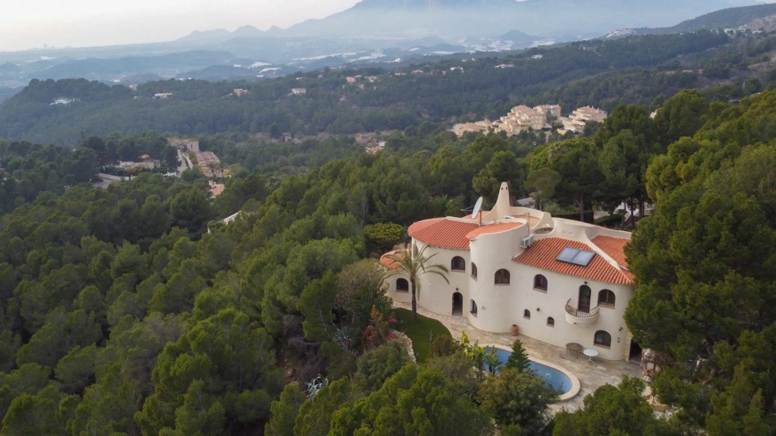 Mediterranean style luxury villa in the Sierra de Altea