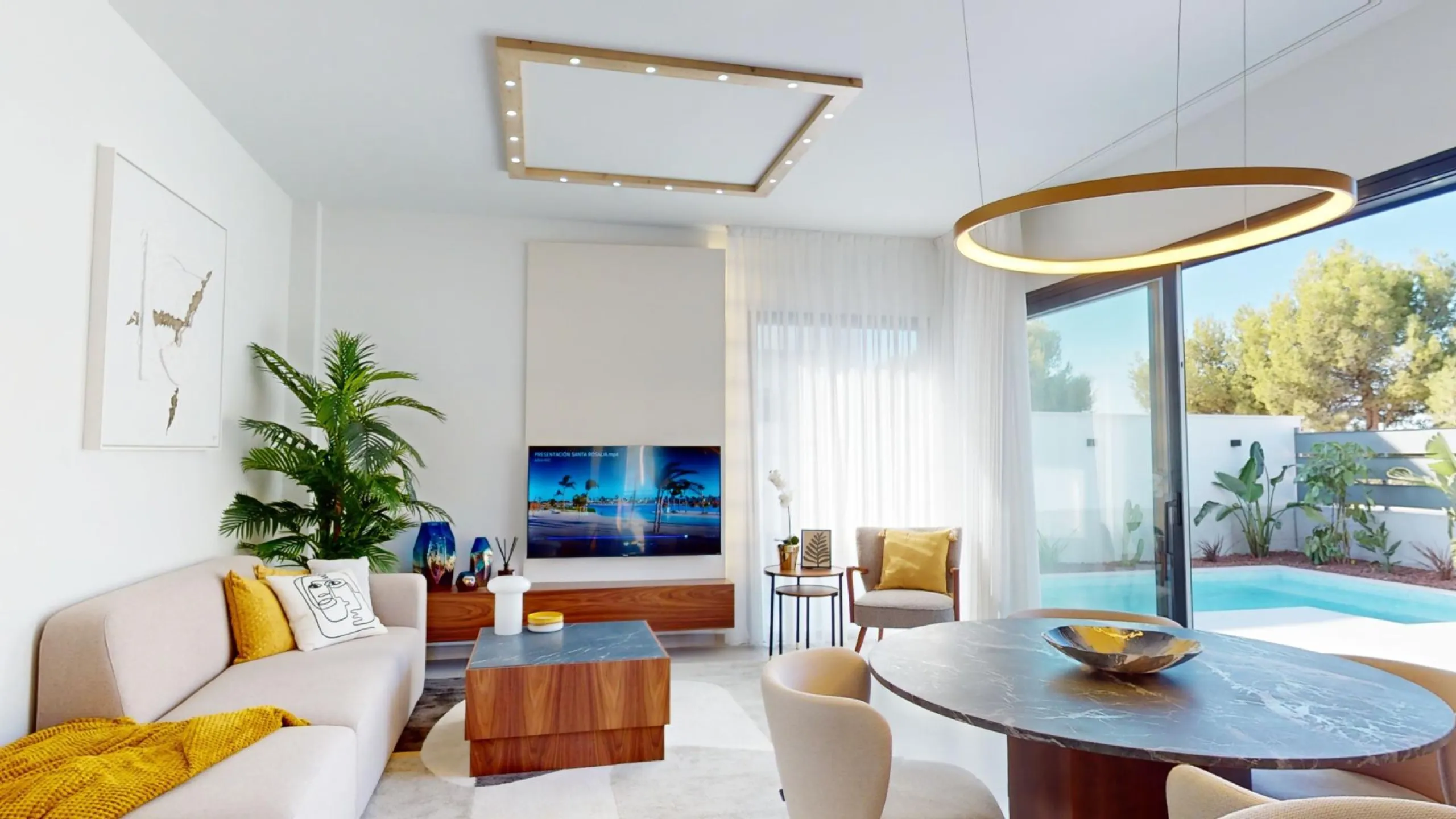 Detached modern villas placed in Roda Golf, Murcia