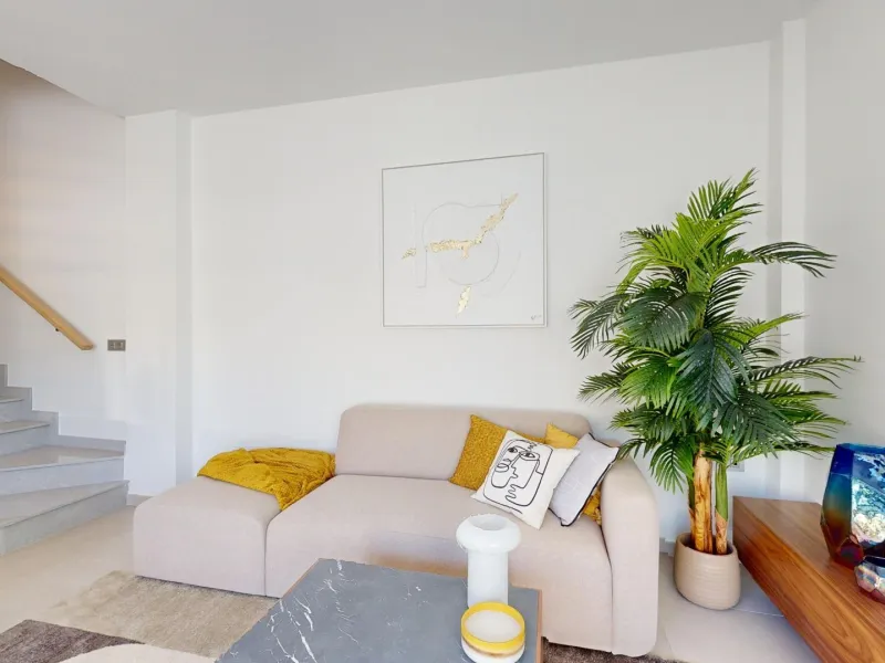 Detached modern villas placed in Roda Golf, Murcia