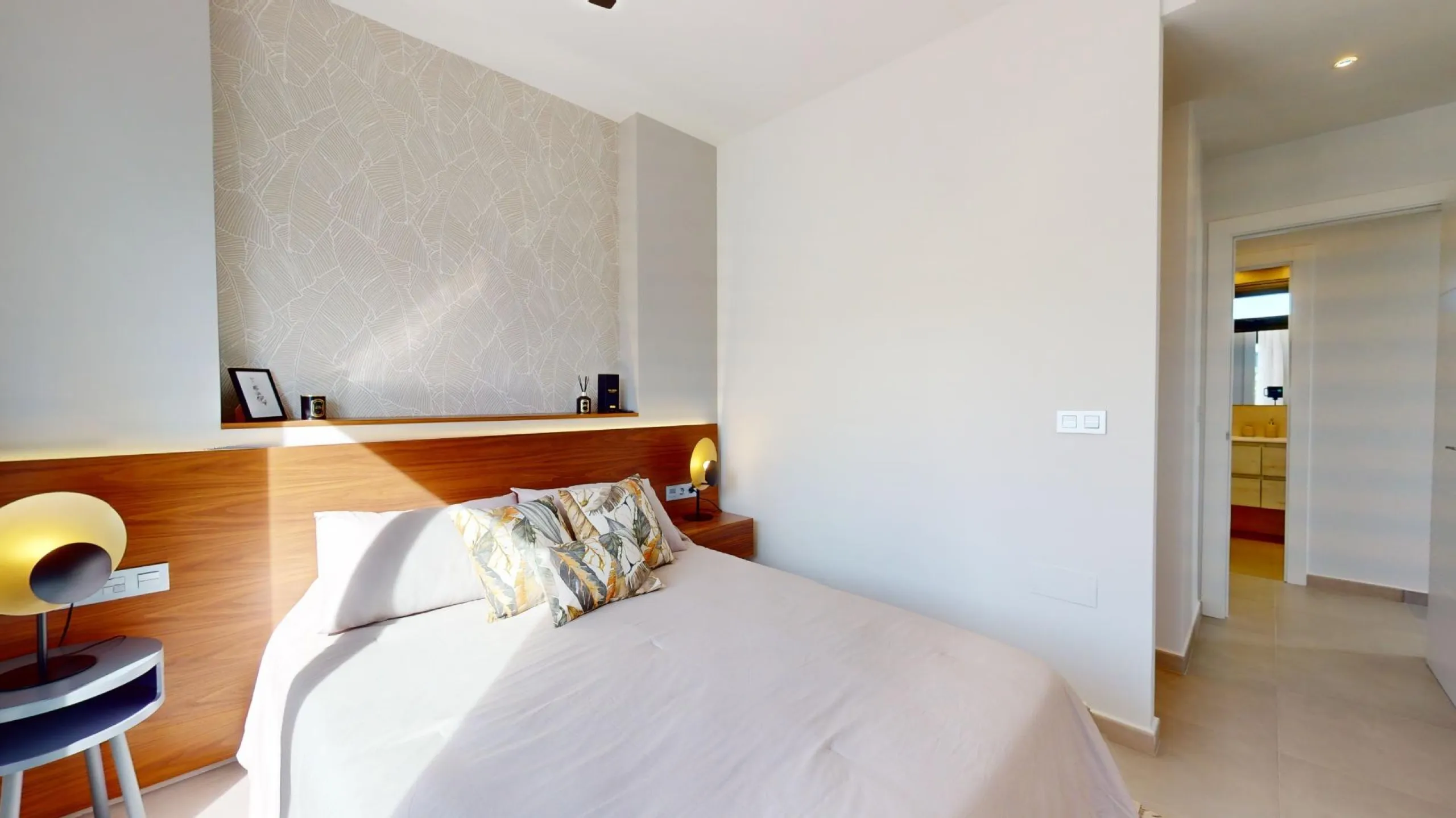 Detached modern villas placed in Roda Golf, Murcia