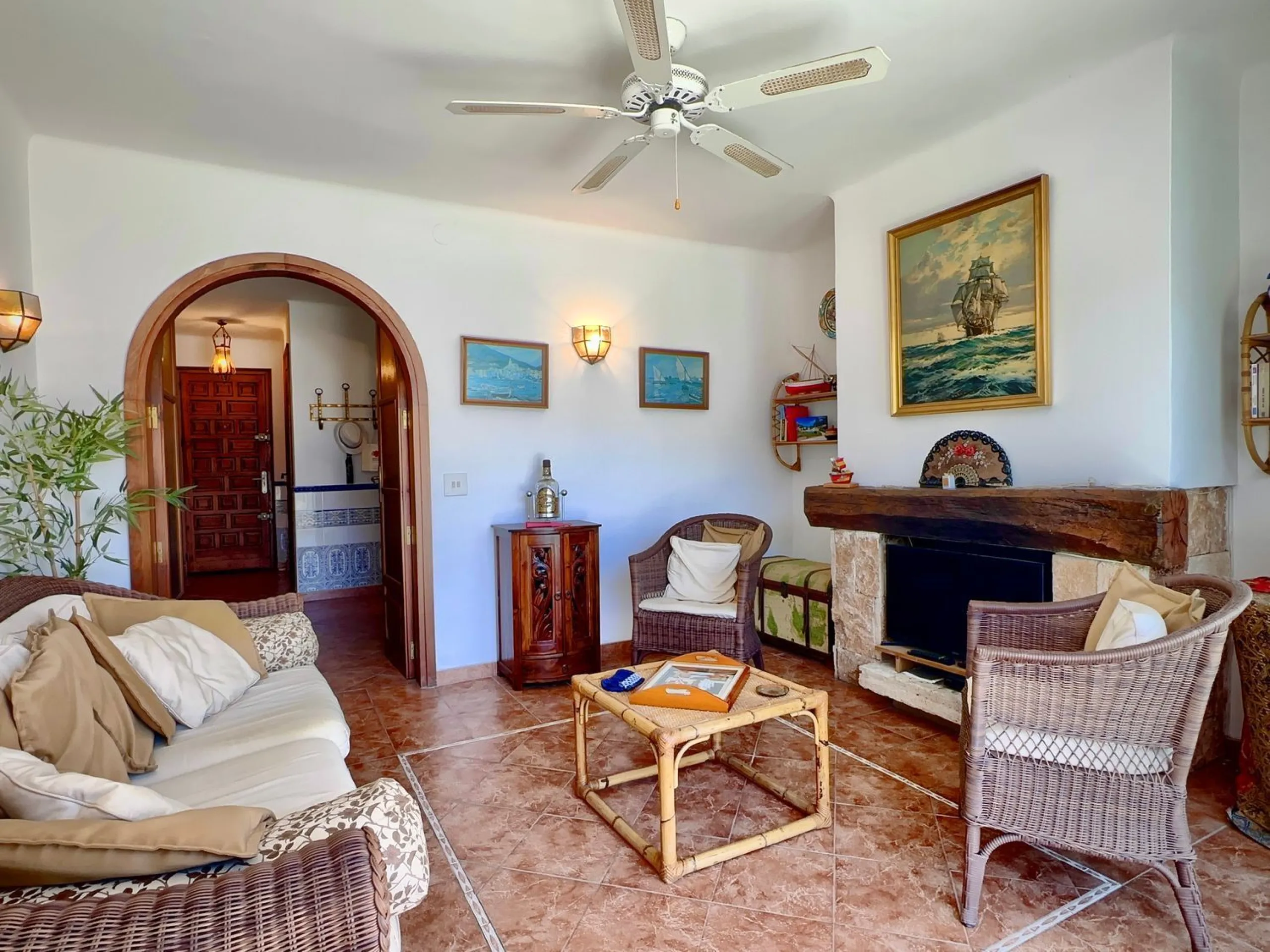 Waterfront Home with Private Mooring in Port Empúries – Exclusive Nautical Lifestyle Steps from the Beach
