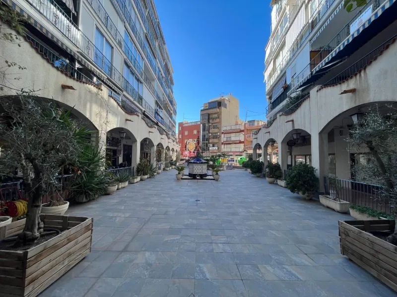 Renovated restaurant in the best area of Benidorm
