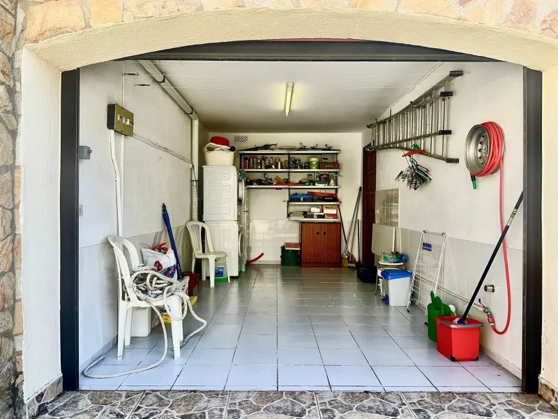 Waterfront Home with Private Mooring in Port Empúries – Exclusive Nautical Lifestyle Steps from the Beach