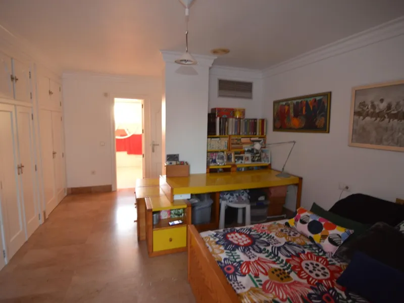Spectacular renovated villa in urbanization Torreta Florida