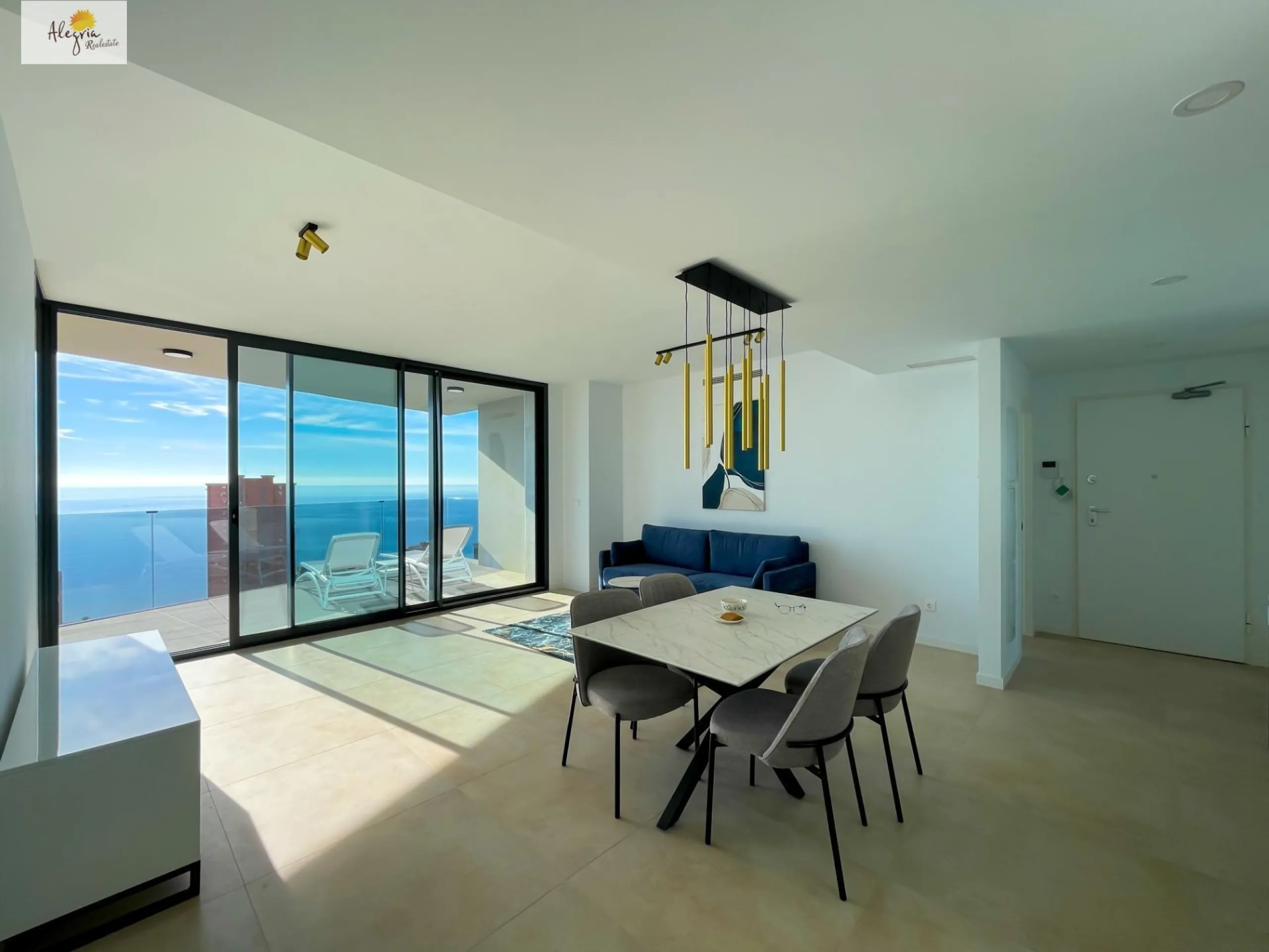 BRAND NEW DESIGN APARTMENT WITH SEA VIEWS ON PONIENTE BEACH, BENIDORM