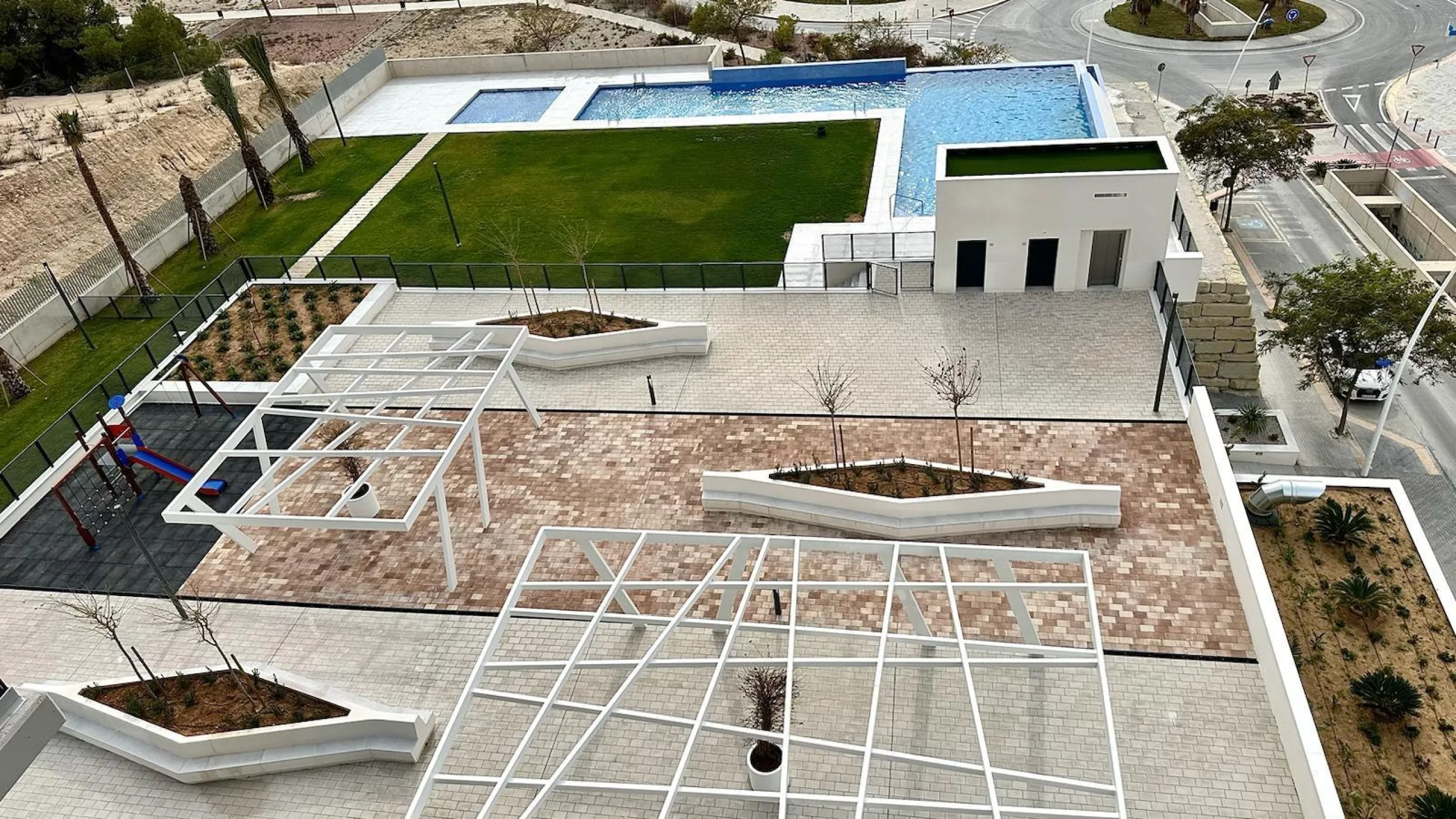 BRAND NEW DESIGN APARTMENT WITH SEA VIEWS ON PONIENTE BEACH, BENIDORM