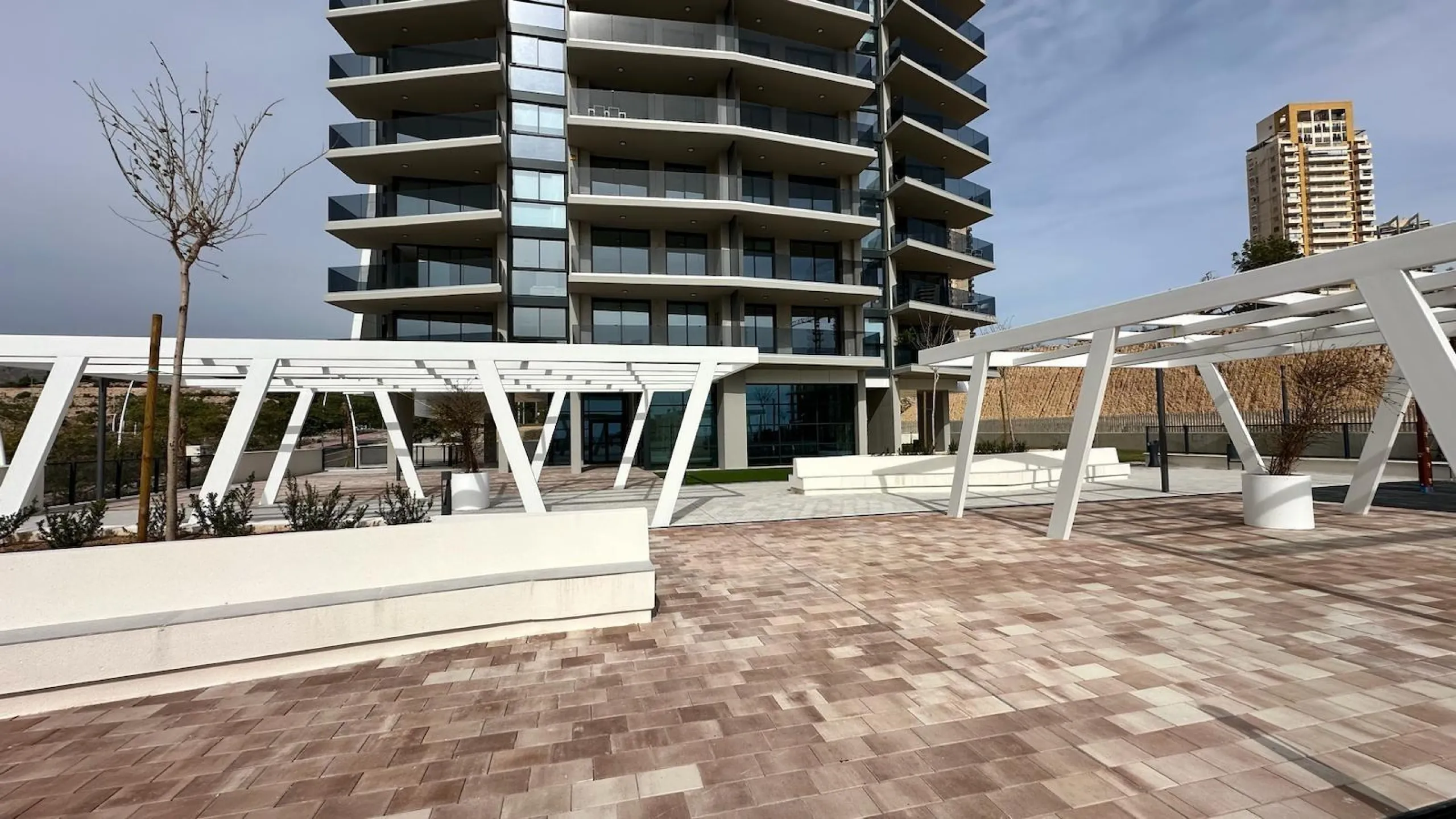 BRAND NEW DESIGN APARTMENT WITH SEA VIEWS ON PONIENTE BEACH, BENIDORM
