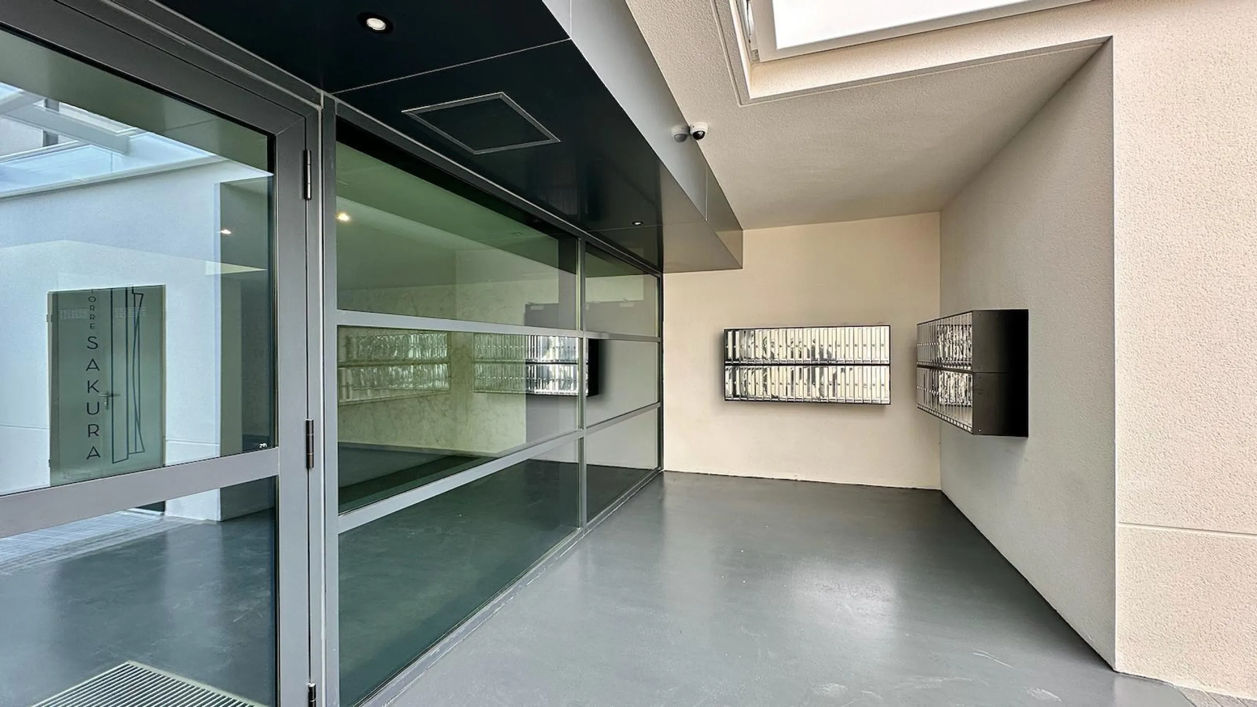 BRAND NEW DESIGN APARTMENT WITH SEA VIEWS ON PONIENTE BEACH, BENIDORM