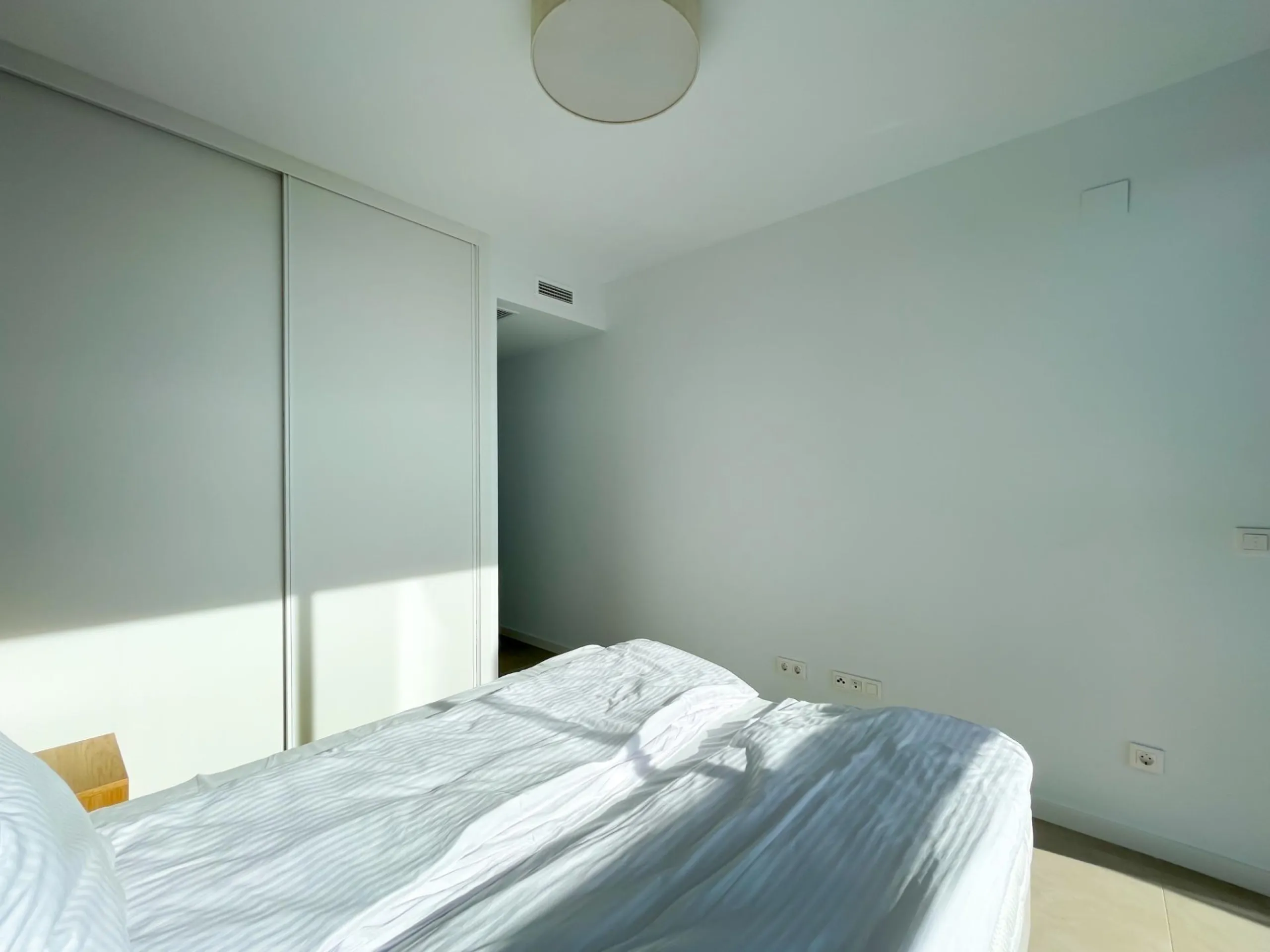 BRAND NEW DESIGN APARTMENT WITH SEA VIEWS ON PONIENTE BEACH, BENIDORM